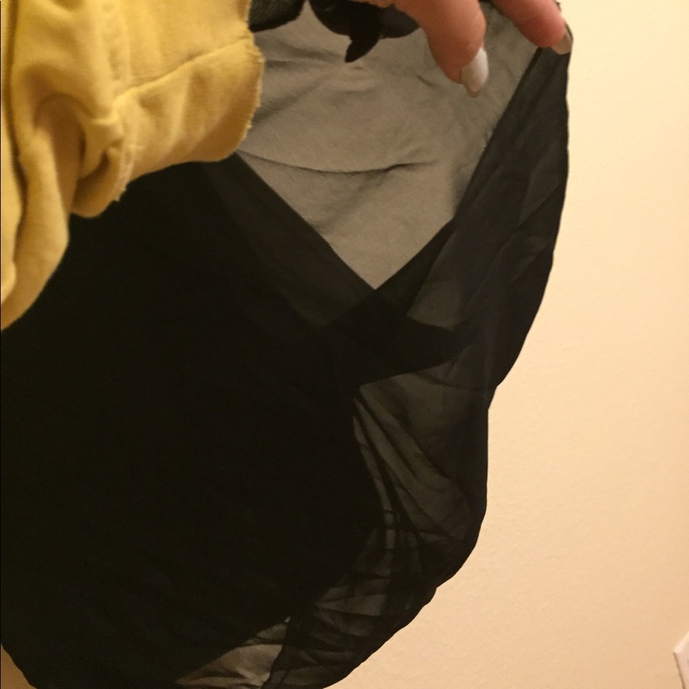 Tank top - Picture 2 of 2